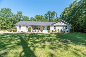 202 Lakeport Road
