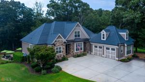 75 Yacht Club Pointe