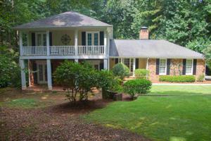 2001 Foxcroft Drive