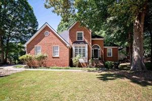 3614 Broken Arrow Dr