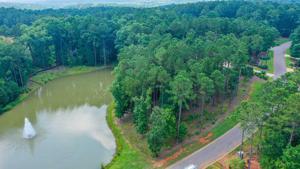 1030 Mill Crk