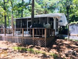 228 Admiral Dr