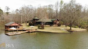 9071 Lee Rd 379