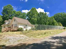 382 Ridgeview Cir