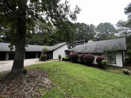 3002 Lake Park Drive