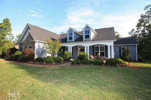 102 Legacy Ct