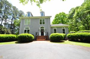 867 Whitaker Rd