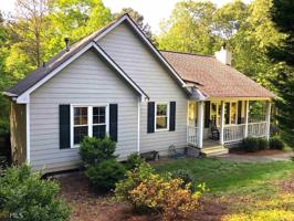 706 N Allatoona Ln