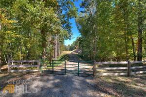4650 Twin Pines Road SE