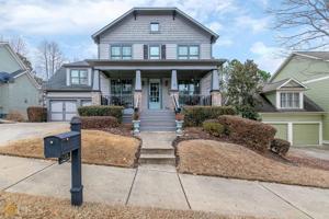 119 Woodbury Lane