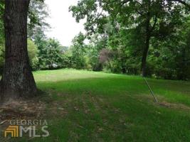 4392 Navajo Lane SE