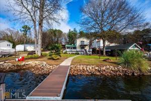 676 Lakeshore Drive