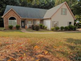 112 Cherry Ln