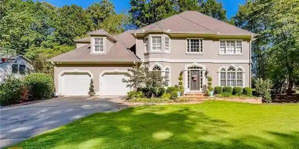 111 Clipper Bay Dr