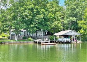 403 Lee Road 781