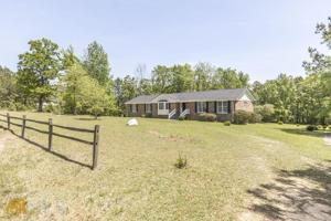 2554 Pineworth Road
