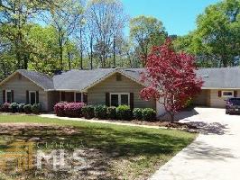 315 Cheyenne Dr