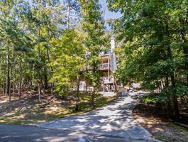 118 Council Oak