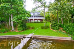 1739 Campbell Rd