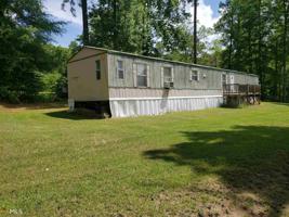 35 Lakewood Drive