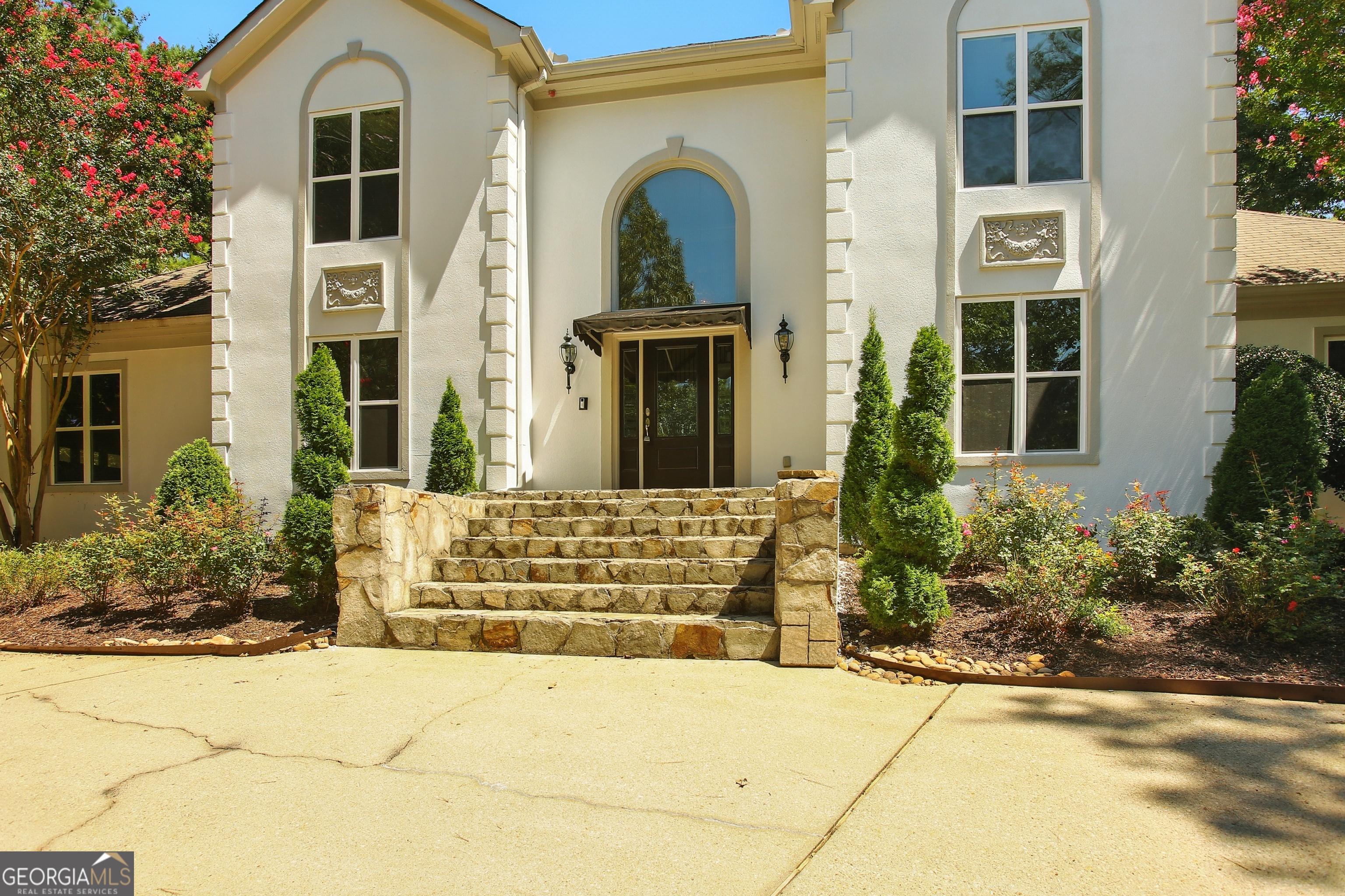 Image 4