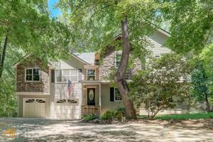 729 Lake Point Drive
