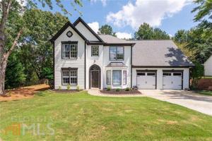 1052 Deer Hollow Drive