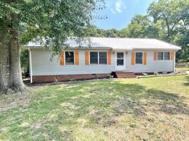 582 W Howell Street