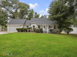 2337 Lago Drive