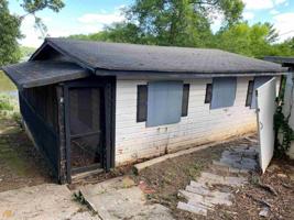 376 South River Drive