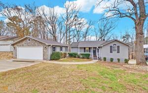 292 Lake Club Circle