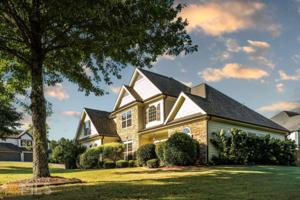 300 Hawks Ridge