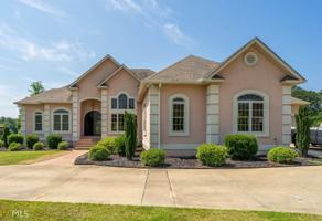 6331 Dobson Rd