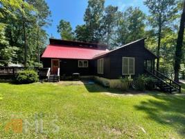 209 Pine Knoll Lane