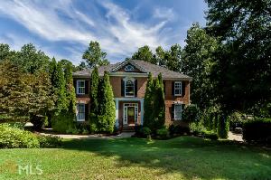 413 Dogwood Way