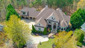 531 Gold Shore Ln