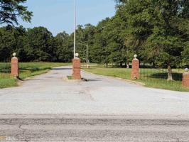 1 Bowers Estates Rd
