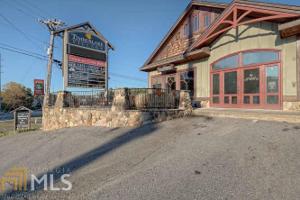 144 N Main St