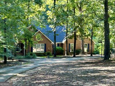 127 Ridgewood Lane