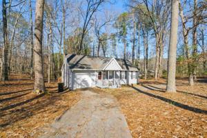 612 Victoria Road