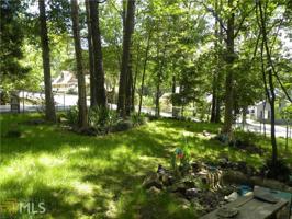216 Sunset Rd