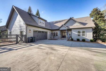 892 Cypress Pointe Lane, Hayesville NC 28904