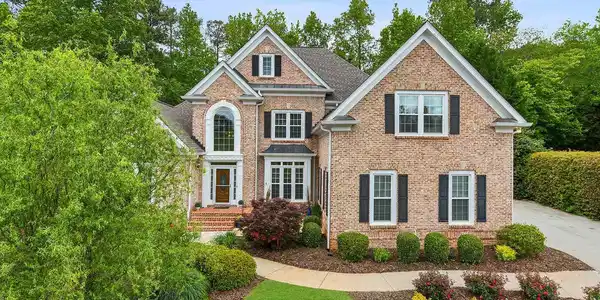2005 Lake Shore Lndg