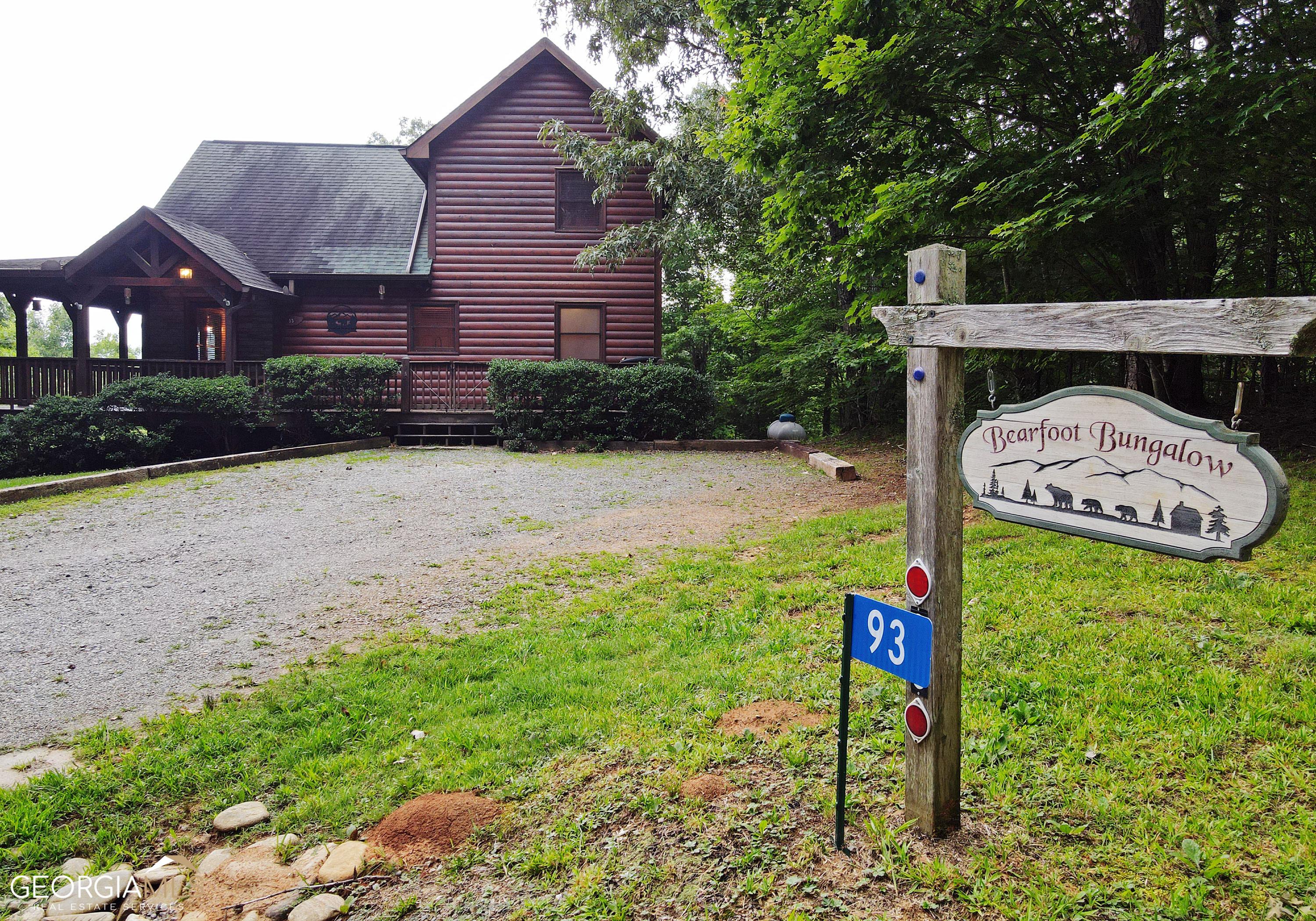 93 Deer Hunter Trail, Blue Ridge, GA lhrmls01705781