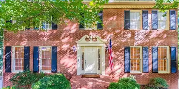 4003 Oakview Ct