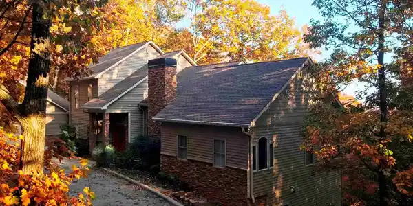 550 Little Hendricks Mountain