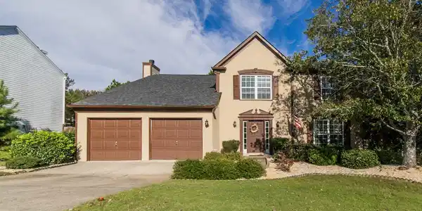 120 Sessingham Ln
