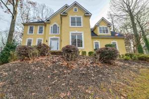 1515 Maplewood Ct