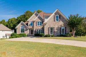 301 Spruce Manor Court