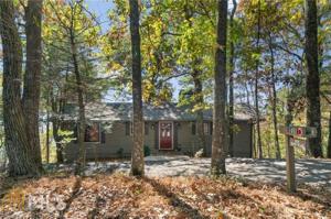 1481 Ridgeview